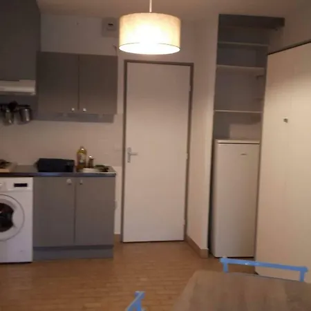 Διαμέρισμα 250m Et Seaquarium Avec Place Parking *